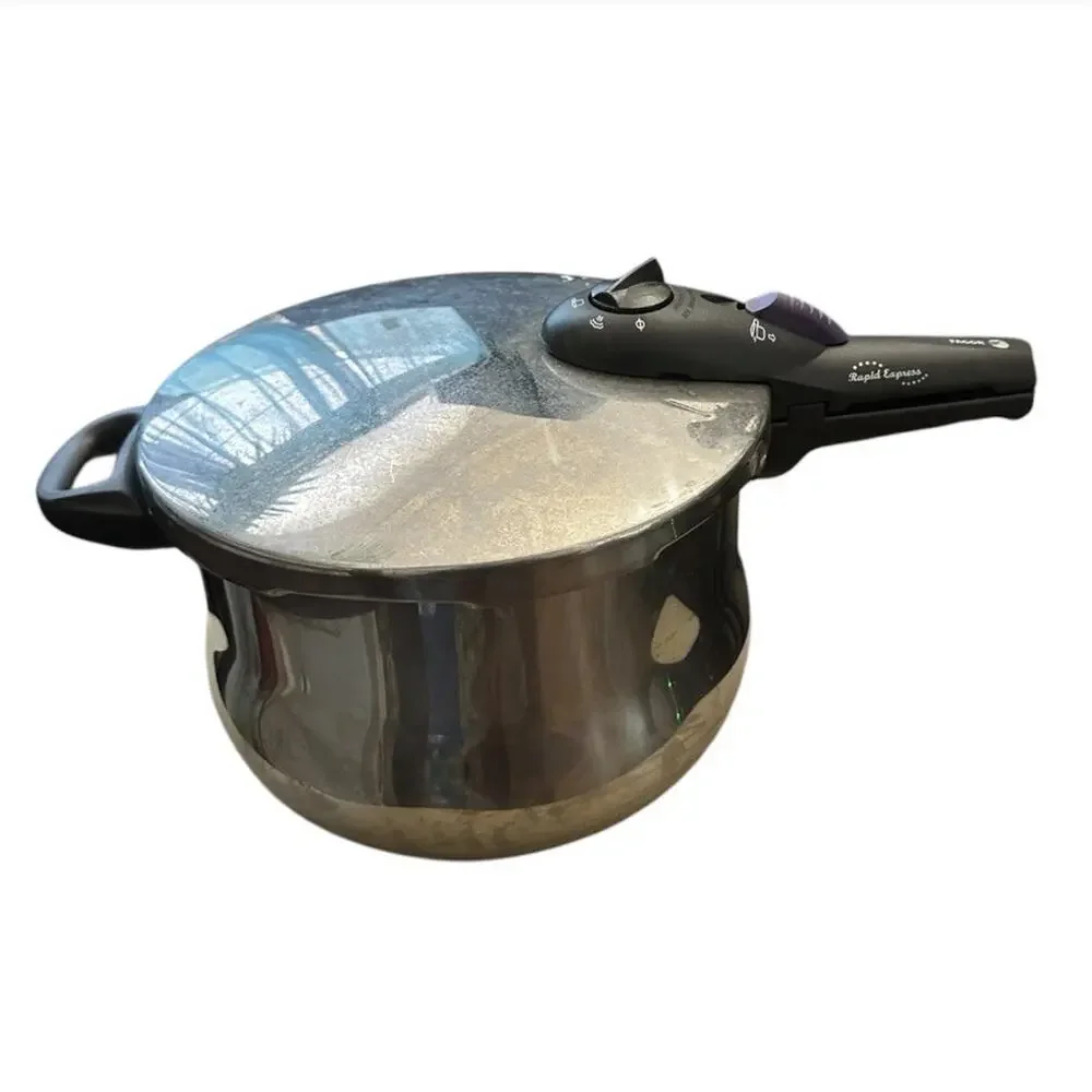 Fagor Splendid 8L Pressure Cooker Stainless Steel & Purple Vitro-Induction
